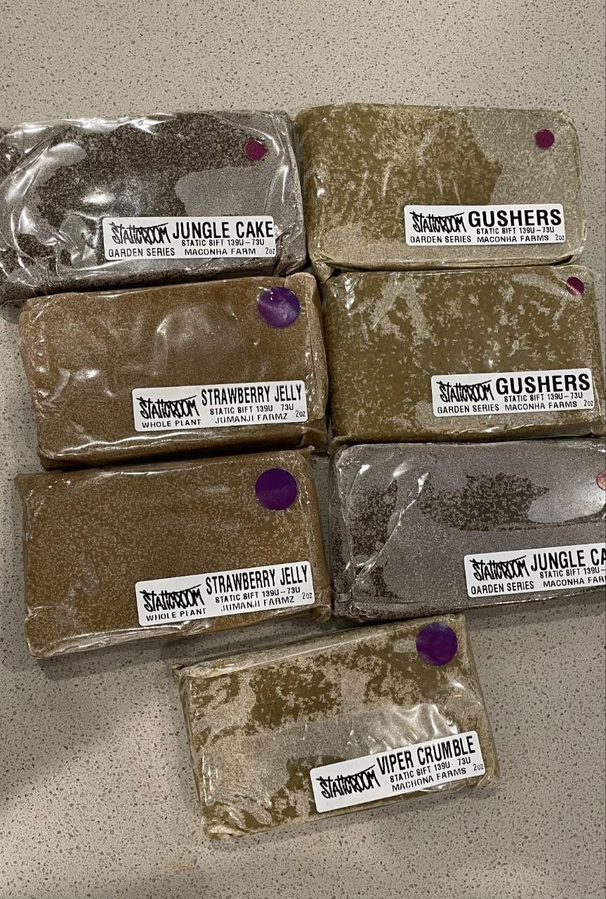 Black Cream Pink label static sift cured cold